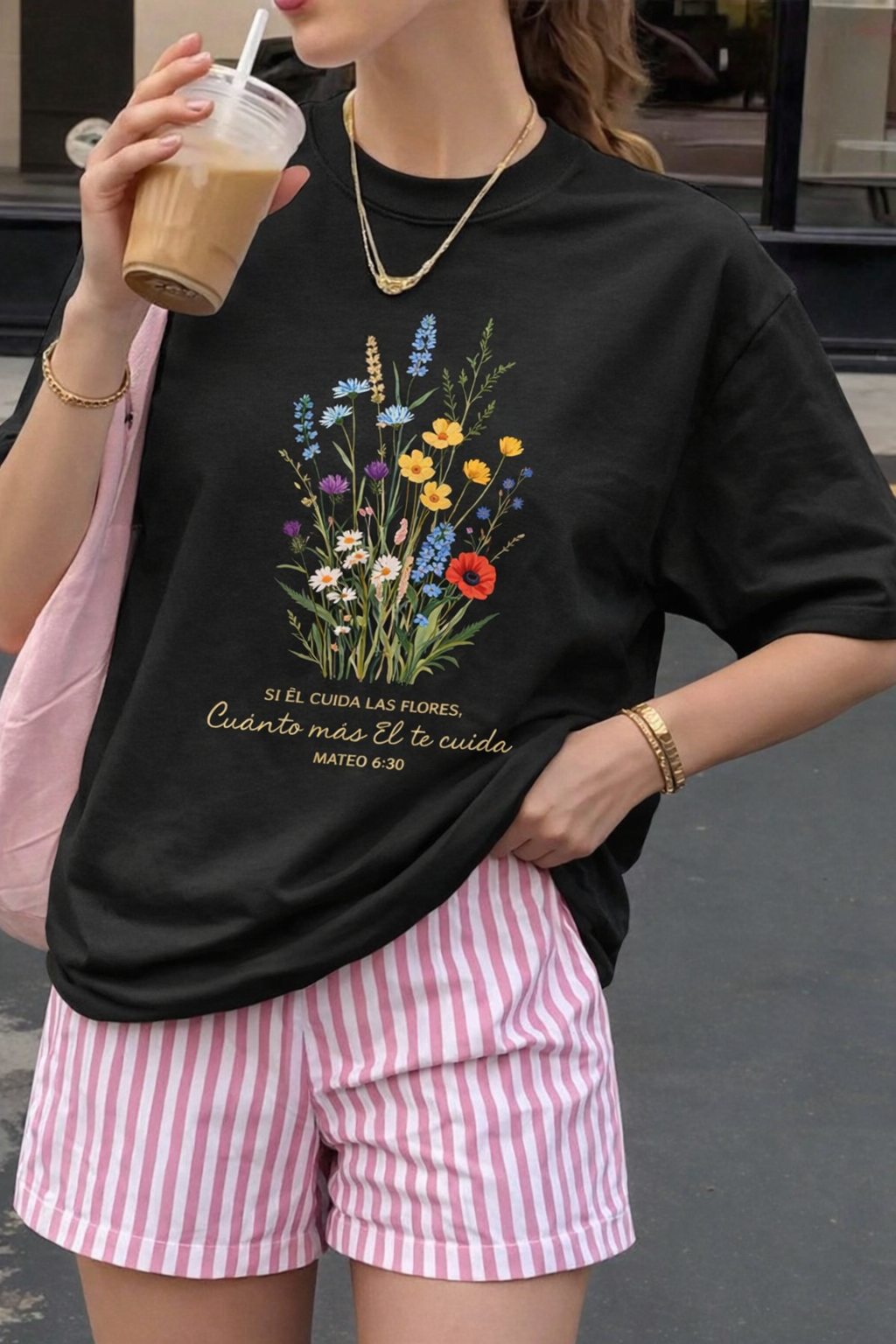 Playera OVERSIZE Cuánto más el te cuida